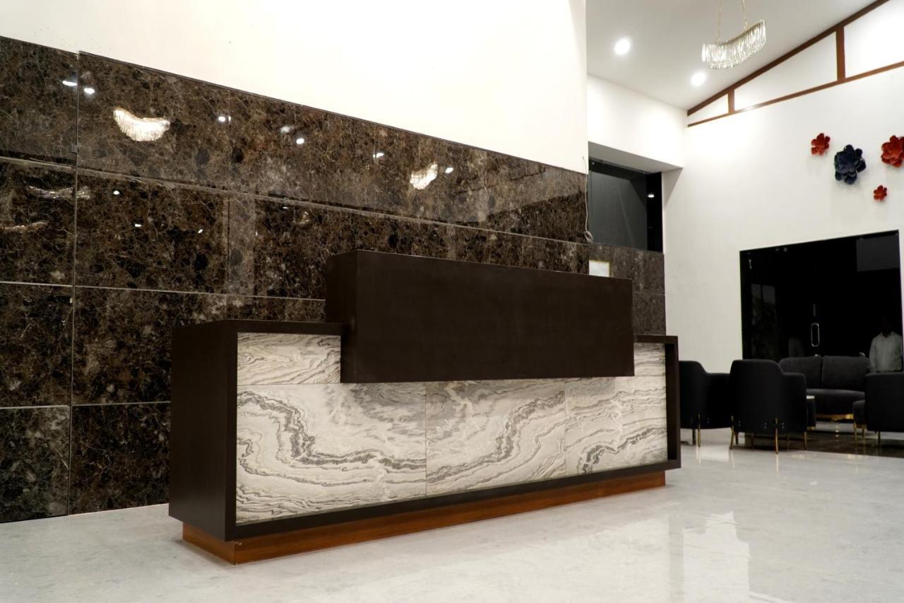 Shanti Resorts Valsad Екстериор снимка